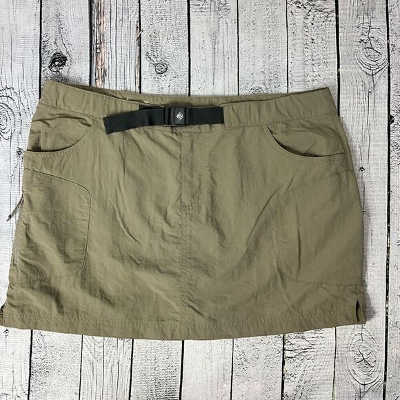 COLUMBIA Omni Wick Mini Skirt - Picture 1 of 4